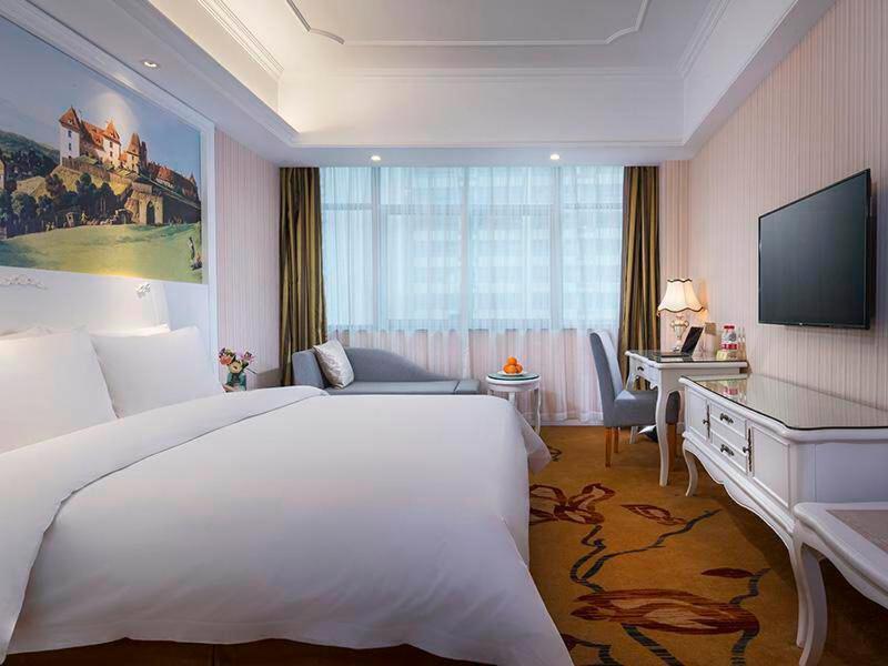 Vienna International Hotel Fenghua Zhongshan Road Exterior photo