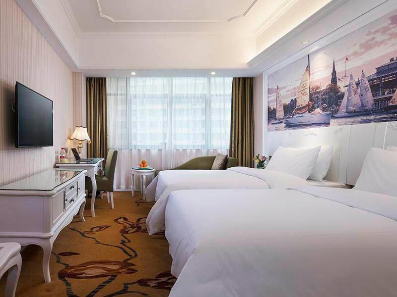 Vienna International Hotel Fenghua Zhongshan Road Exterior photo